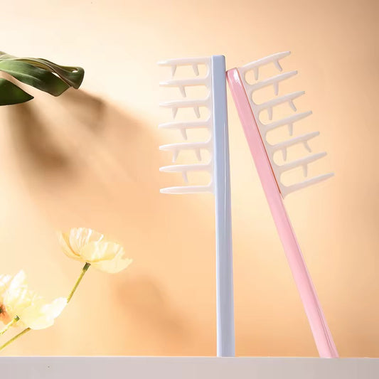 Fluffy Comb - Defined Curls, Not Flattened